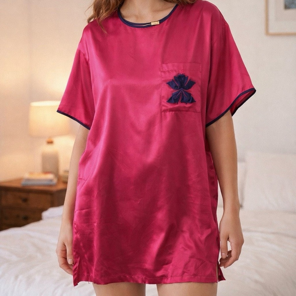 Victoria's Secret Vintage Gold Label Pink Satin Chemise Tee Purple Embroidery M
